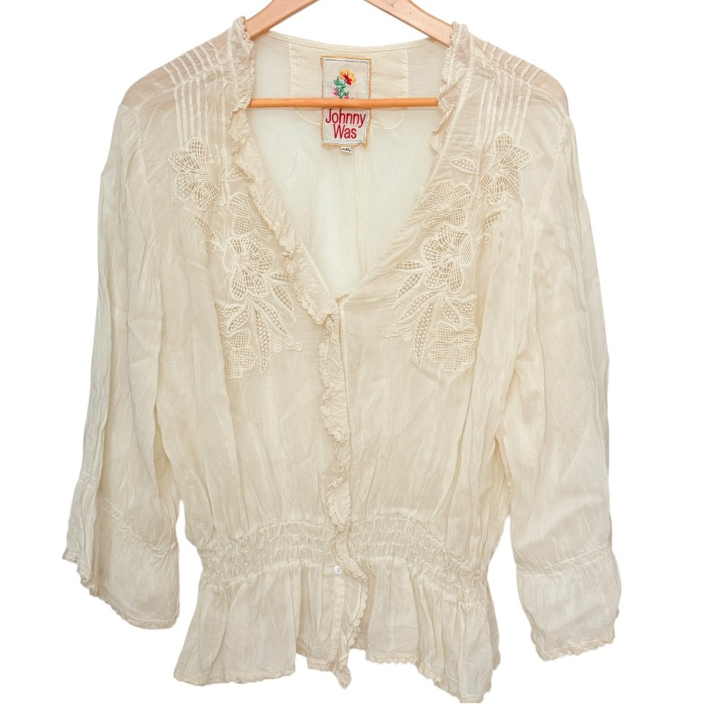 Johnny Was Floral Embroidered Bohemian Ruffle Lightweight Peasant Top. XXL.